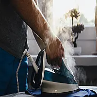 تفاوت اتو بخار با اتو پرسی؛ کدام برای من بهتر است؟