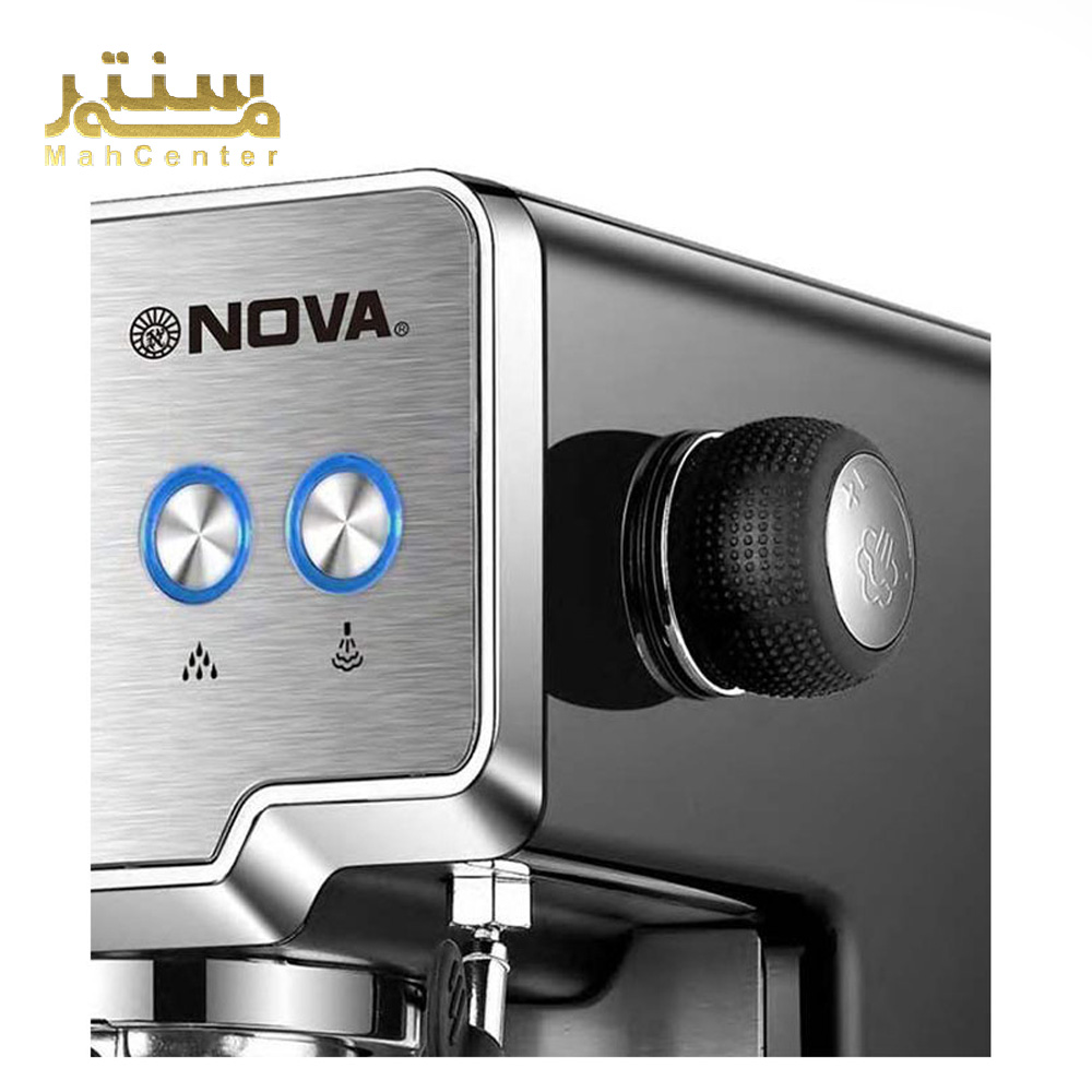 نمای نزدیک از پنل کنترلی اسپرسوساز میسل ME-131 SPE با دکمه‌های ساده برای انتخاب نوع قهوه و بخار.