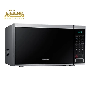محفظه سرامیکی آسان‌تمیز مایکروویو سامسونگ مدل MG40J5133AT در حال استفاده.