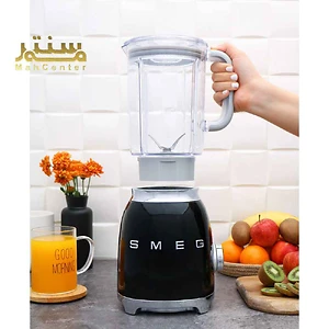 مخلوط‌کن اسمگ مدل BLF01 با طراحی شیک و پارچ جداشدنی، مناسب برای آشپزخانه مدرن.