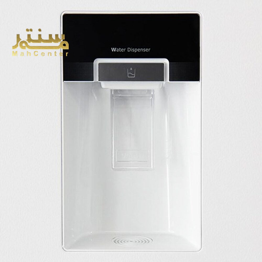 این تصویر یک آبسردکن (مدل Daewoo D4BF-1077LW) را نشان می‌دهد که توسط فروشگاه "Mah Center" عرضه شده است