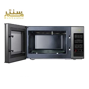 مایکروویو با درب باز و صفحه کنترل دیجیتالی، برند سامسونگ.