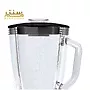 ک مخلوط کن بوش مشکی با پارچ شیشه ای بزرگ در پس زمینه سفید نشان داده شده است. پارچ مخلوط کن شفاف است و دارای درب مشکی است