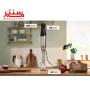 گوشت کوب برقی بوش مدل 6m871 که روی کابیت است و کنار آن یک ظرف چوبی پیاز بنفش است و ابعاد این گوشتکوب روی آن نوشته شده