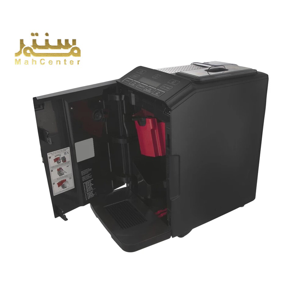 تصویر به معرفی و نمایش ظاهری این مدل قهوه ساز بوش می‌پردازد و درب جلویی دستگاه که محل قرارگیری مخزن آب و قهوه است را نشان می‌دهد