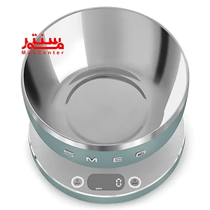 نمایی از بالای ترازو اسمگ مدل ksc01 سبز که داخل کاسه از جنس استیل است مشخص است