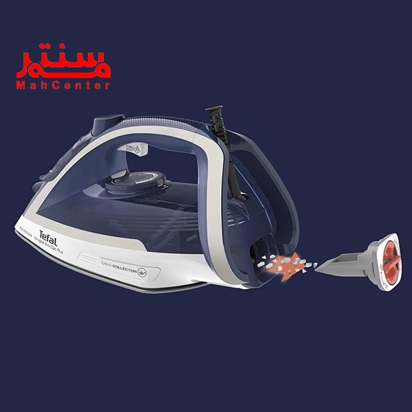 اتو بخار تفال مدل fv5820 که انتهای آن مشخص است و مخزن رسوب گیر آن خارج شده.