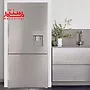 یخچال فریزر 28 فوت دیپوینت boss pro که داخل آشپزخانه است و سمت راست آن سینک ظرفشویی قرار دارد.