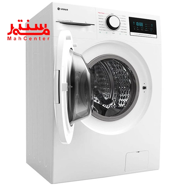 ماشین لباسشویی اسنوا مدل swm-a81w که به سمت راست چرخیده و درب آن به سمت چپ باز شده است.