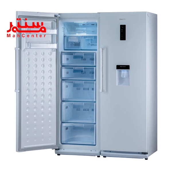 یخچال فریزر دیپوینت مدل d5e w رنگ سفید که درب یخچال آن به سمت چپ باز شده است.