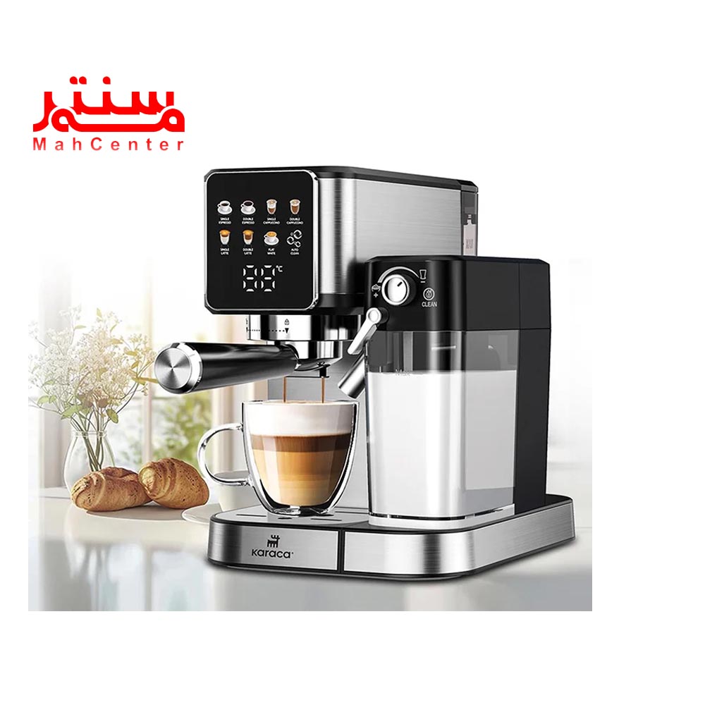 اسپرسوساز کاراجا مدل em-3208 در حال آماده سازی قهوه