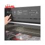 دستی در حال کار با پنل فر توکار آلتون مدل v905b