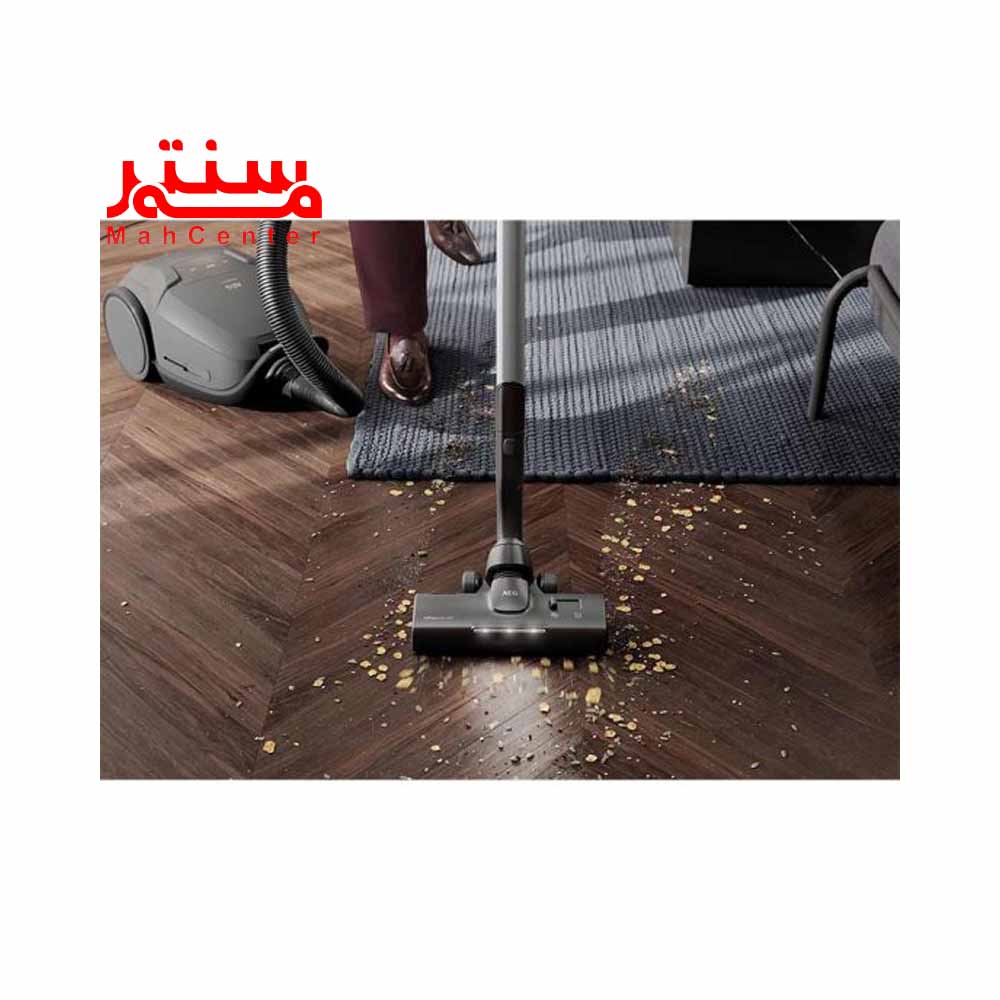 جاروبرقی کیسه‌دار آاگ AB81A2DG با قدرت مکش 650 وات و طراحی خاکستری شیک.