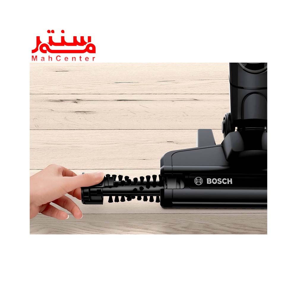 دستی در حال تعویض سری جارو شارژی بوش مدل bchf220b