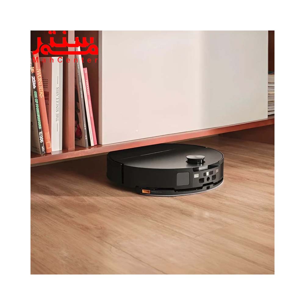 جارو رباتیک روبوراک مدل saros10 در حال نظافت زیر میز