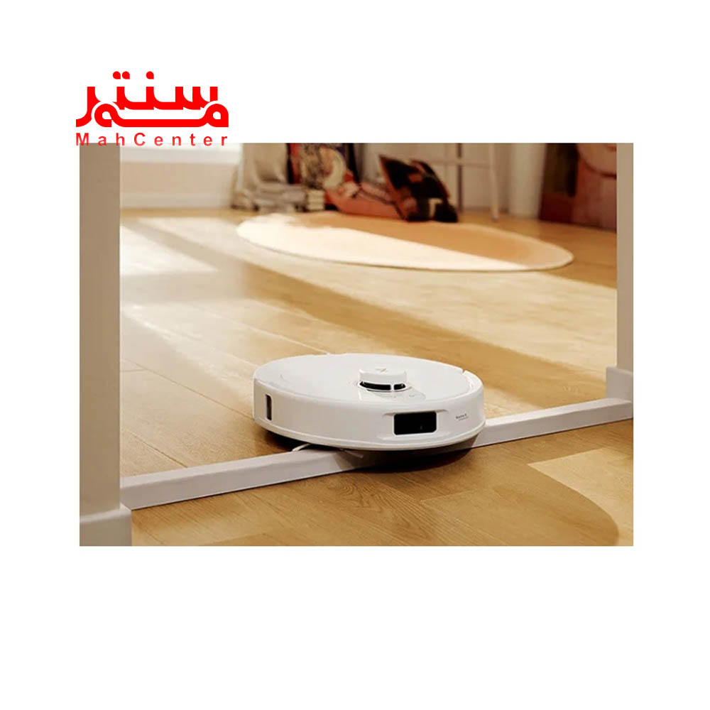 جارو رباتیک روبوراک مدل q-revo-max-v در حال عبور از موانع