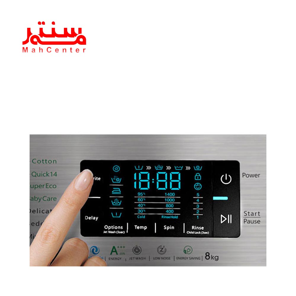 دستی در حال کار با صفحه نمایشگر  ماشین لباسشویی هوشمند اسنوا سری اکتا پلاس 9 کیلویی مدل swme92 استیل