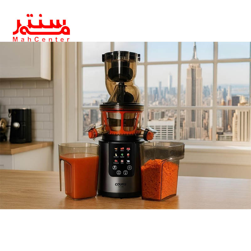 آبمیوه گیری کورس مدل csj1786 در حال آب هویچ گیری