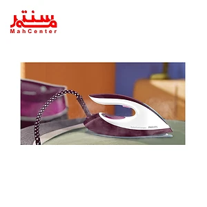 اتو بخار مخزن دار فیلیپس مدل GC7842 در حال بخار